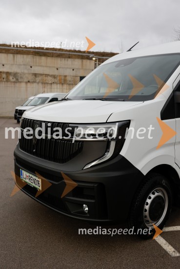 Renault Master, slovenska predstavitev