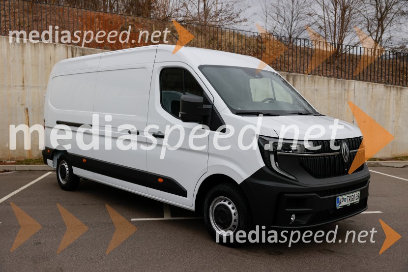 Renault Master, slovenska predstavitev