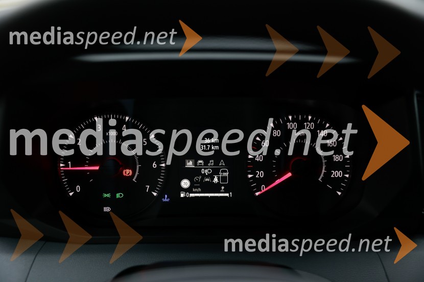 Renault Master, slovenska predstavitev