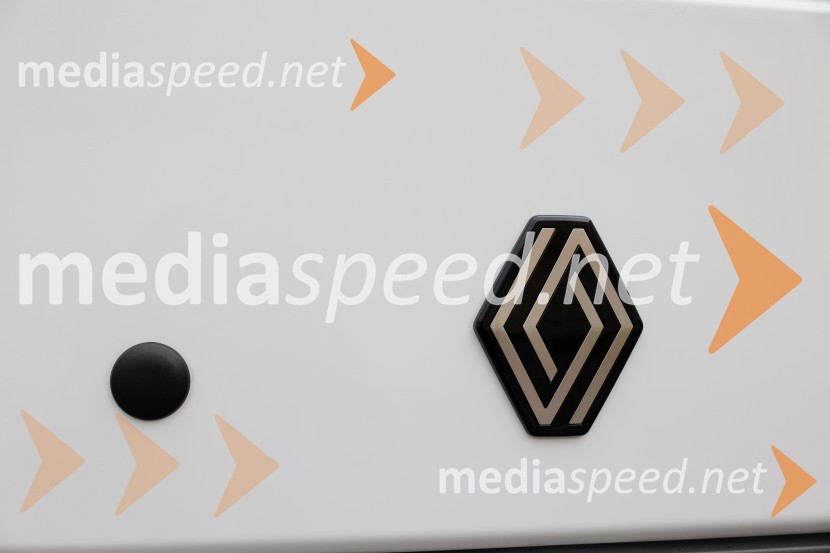 Renault Master, slovenska predstavitev