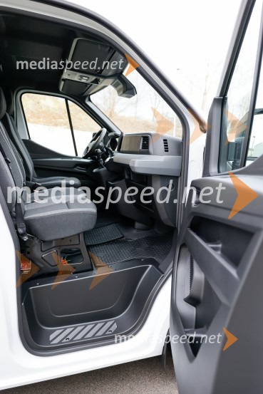 Renault Master, slovenska predstavitev