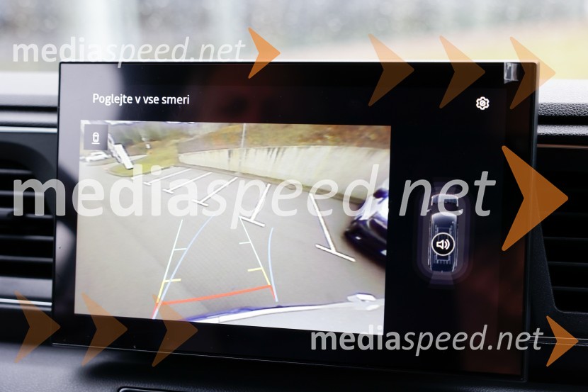 Renault Master, slovenska predstavitev