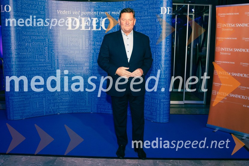 dr. Aleksander Jevšek, minister za kohezijo in regionalni razvojDelova osebnost leta 2024 je zdravnik Samo Zver