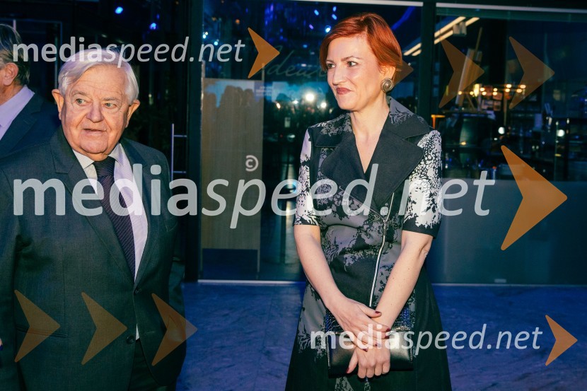  Milan Kučan, nekdanji predsednik Republike Slovenije; dr. Asta Vrečko, ministrica za kulturoDelova osebnost leta 2024 je zdravnik Samo Zver