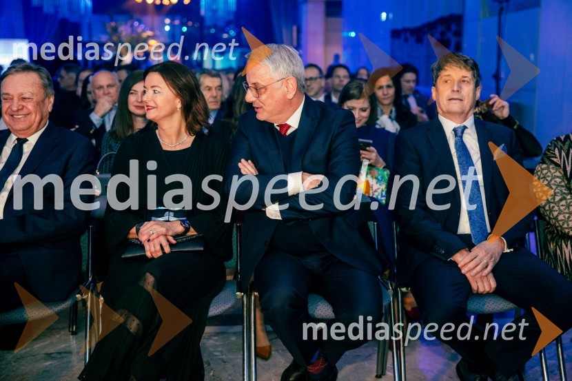  Tanja Fajon, podpredsednica vlade in ministrica za zunanje zadeve;  Matjaž Han, minister za gospodarstvo, turizem in šport; mag. Borut Sajovic, minister za obrambo RSDelova osebnost leta 2024 je zdravnik Samo Zver