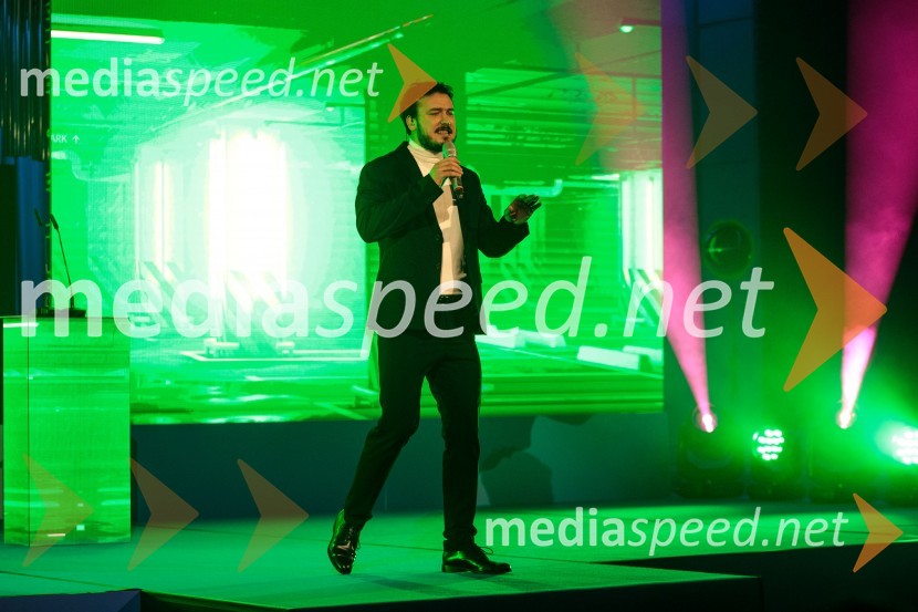  Urban Lutman, pevec, Batista CadillacDelova osebnost leta 2024 je zdravnik Samo Zver