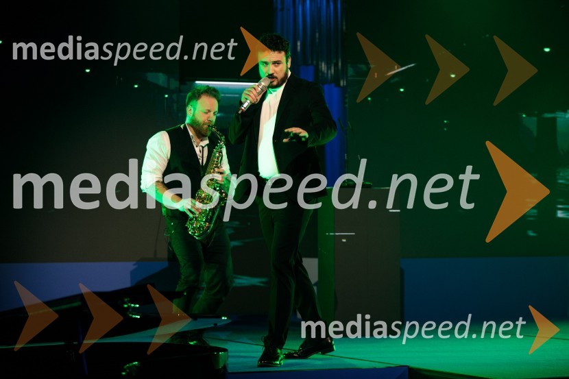  Jani Šepetavec;  Urban Lutman, pevec, Batista CadillacDelova osebnost leta 2024 je zdravnik Samo Zver