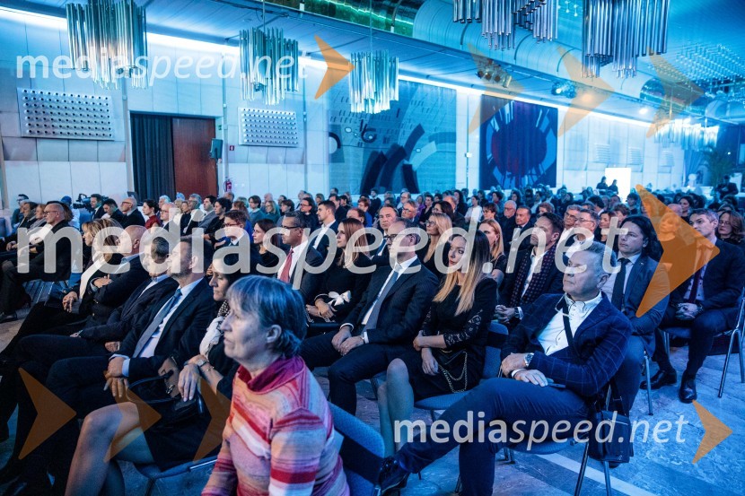 Delova osebnost leta 2024 je zdravnik Samo Zver