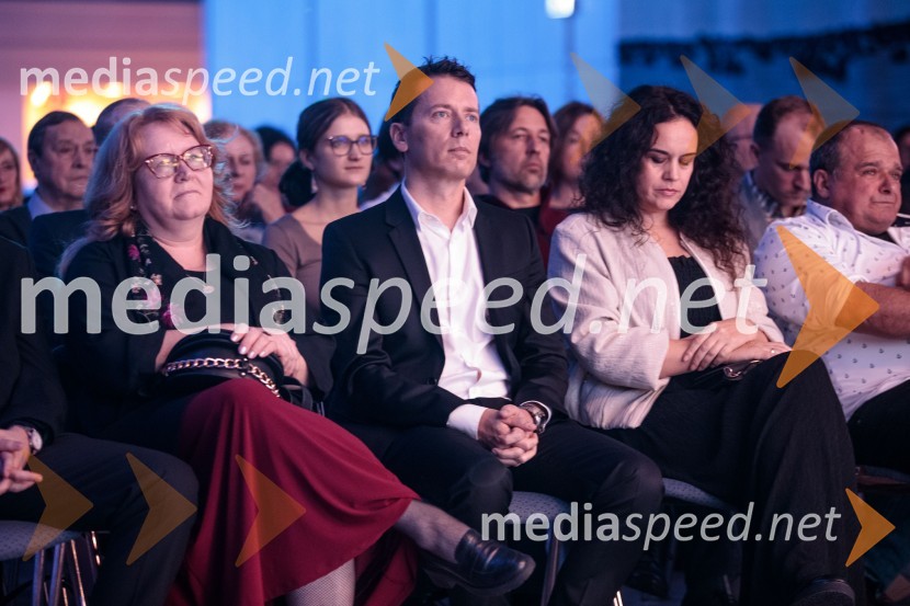  Maja Plaz, predsednica društva SOS-telefon;  Tilen Genov;  Sonja Prosenc, režiserka in scenaristka; dr. Samo Zver, zdravnikDelova osebnost leta 2024 je zdravnik Samo Zver