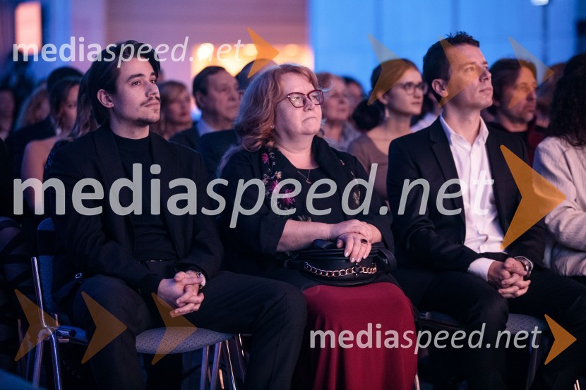  Bojan Cvjetićanin, Joker Out;  Maja Plaz, predsednica društva SOS-telefon;  Tilen GenovDelova osebnost leta 2024 je zdravnik Samo Zver