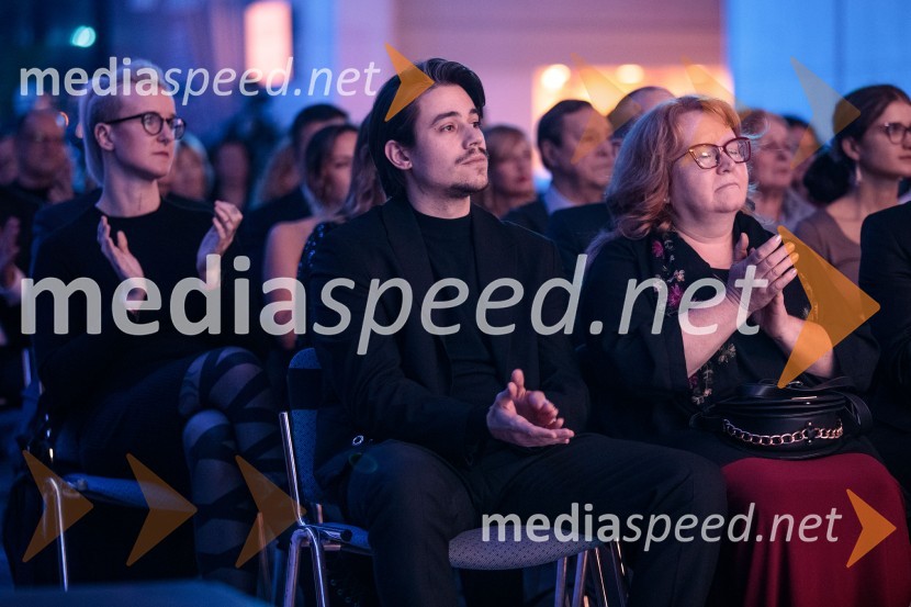  Bojan Cvjetićanin, Joker Out;  Maja Plaz, predsednica društva SOS-telefonDelova osebnost leta 2024 je zdravnik Samo Zver