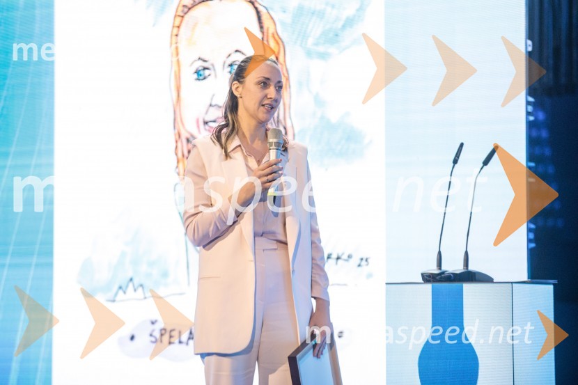  Špela Miroševič,  psihoterapevtka in biopsihologinjaDelova osebnost leta 2024 je zdravnik Samo Zver