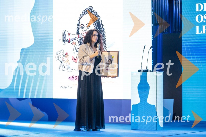  Sonja Prosenc, režiserka in scenaristkaDelova osebnost leta 2024 je zdravnik Samo Zver