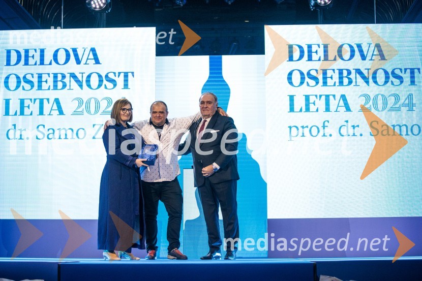  Nataša  Luša, direktorica družbe Delo d.o.o.; dr. Samo Zver, zdravnik;  Bojan Budja, odgovorni urednik Dela in Slovenskih novicDelova osebnost leta 2024 je zdravnik Samo Zver