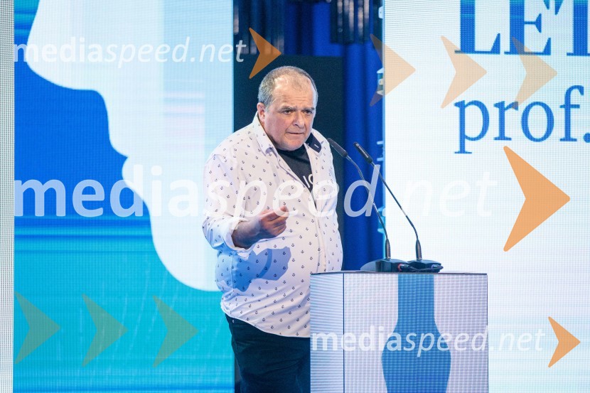 dr. Samo Zver, zdravnikDelova osebnost leta 2024 je zdravnik Samo Zver