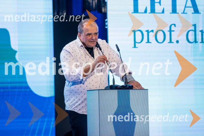  Andrej Debelak, 1. mesto, 7. Afroditin tek na 5 km moškiDelova osebnost leta 2024 je zdravnik Samo Zver