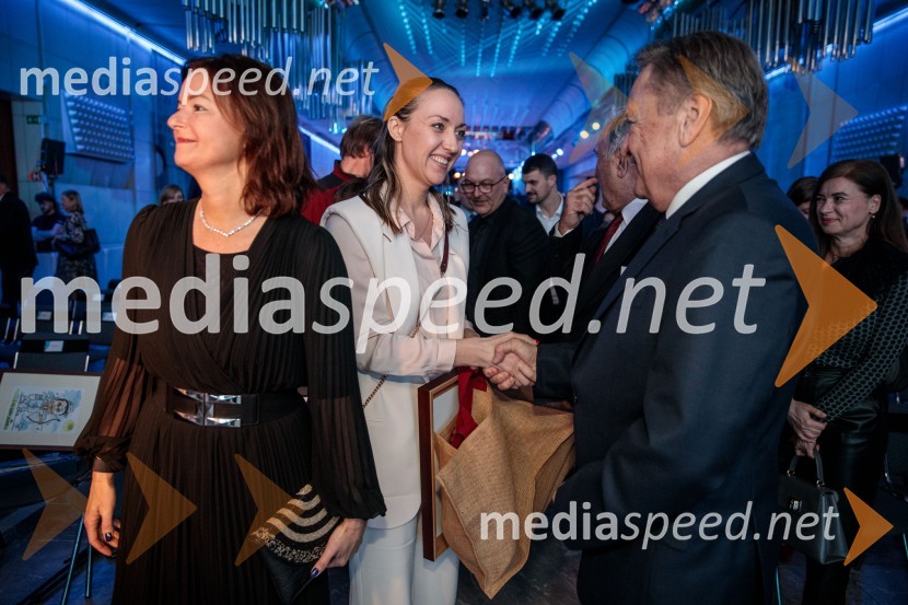  Tanja Fajon, podpredsednica vlade in ministrica za zunanje zadeve;  Špela Miroševič,  psihoterapevtka in biopsihologinja;  Zoran Janković, župan, Mestna občina LjubljanaDelova osebnost leta 2024 je zdravnik Samo Zver