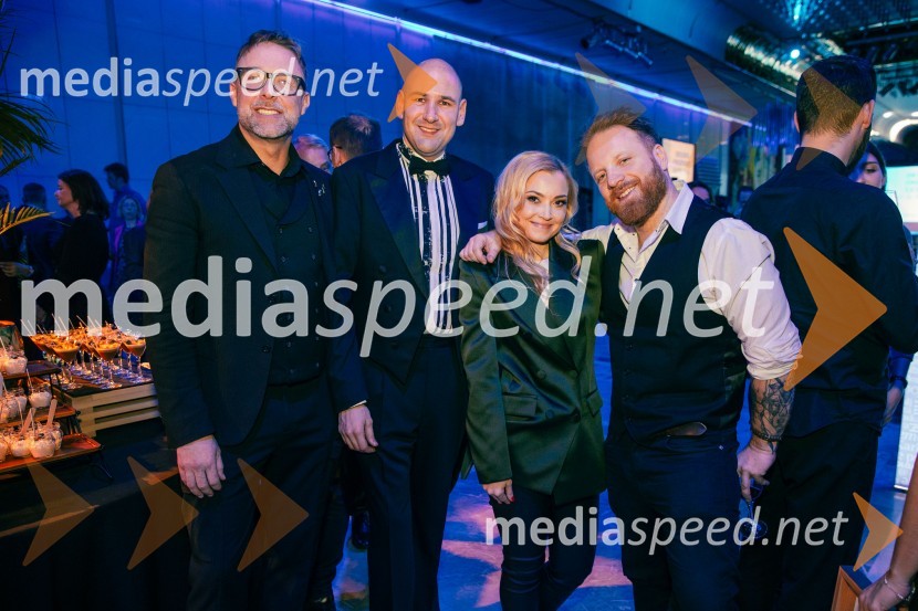  Matej Filipčič, režiser;  Peter Ugrin, violina;  Eva Černe, pevka;  Jani ŠepetavecDelova osebnost leta 2024 je zdravnik Samo Zver