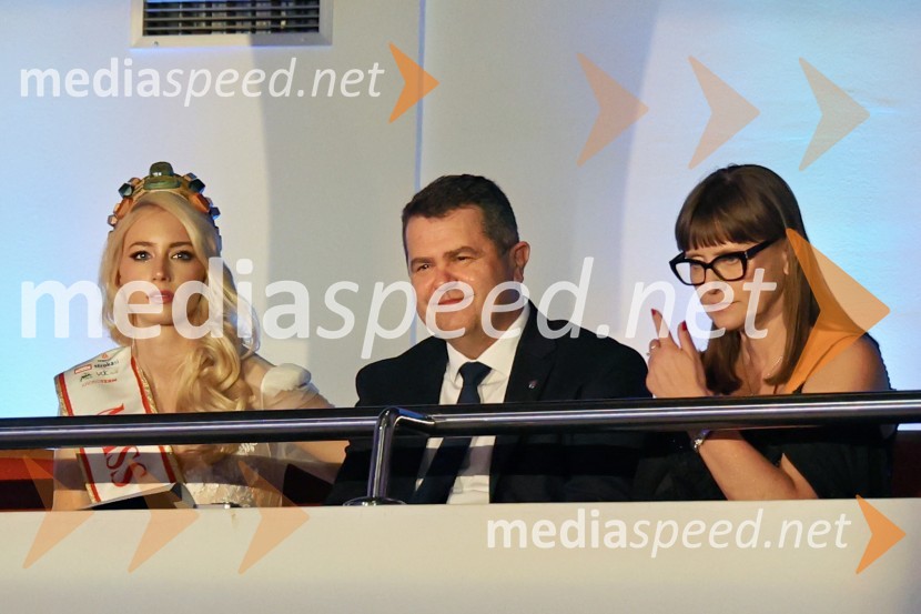  Alida Tomanič, Miss Slovenije 2023;  Janez Magyar, župan, Občina Lendava;  ... Miss Slovenije 2024