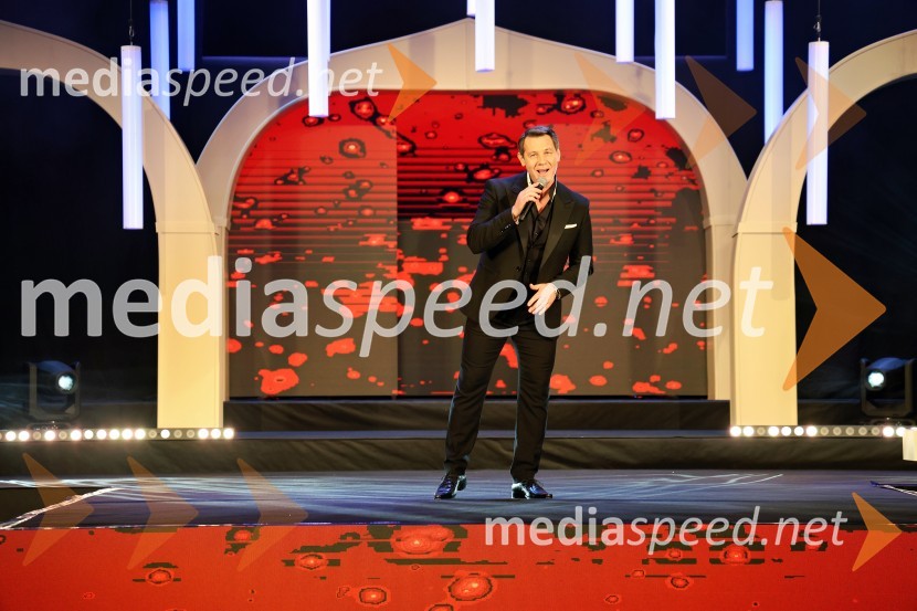  Marko Vozelj, pevecMiss Slovenije 2024