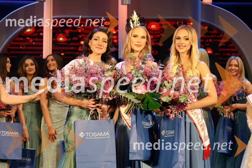  Katja Zver, prva spremljevalka, Miss Slovenije 2024;  Amadea Zupan, Miss Slovenia 2024;  Neja Prosenjak, druga spremljevalka, Miss Slovenije 2024Miss Slovenije 2024