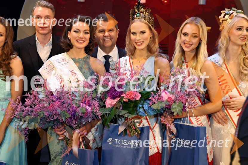  David Miško, Skupina Stroka.si, pomočnik direktorja za marketing;  Katja Zver, prva spremljevalka, Miss Slovenije 2024;  Janez Magyar, župan, Občina Lendava;  Amadea Zupan, Miss Slovenia 2024;  Neja Prosenjak, druga spremljevalka, Miss Slovenije 2024;  ... Miss Slovenije 2024