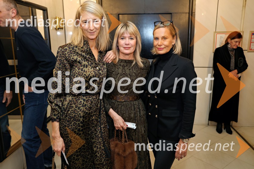  Tina Benko;  Lucija Gorišek Perc;  Ines Bukovič, notarkaToxic, drama v Slovenskem narodnem gledališču Maribor