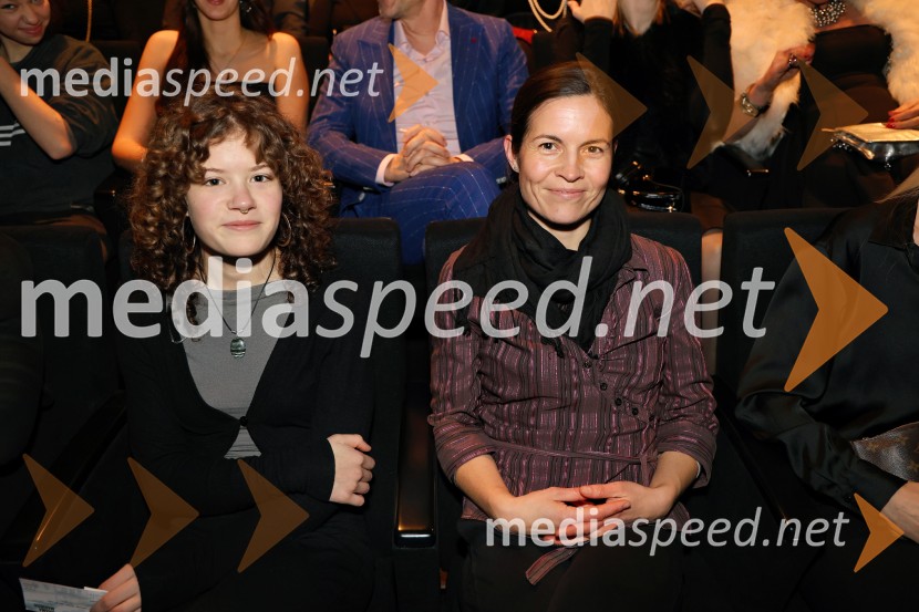 Toxic, drama v Slovenskem narodnem gledališču Maribor