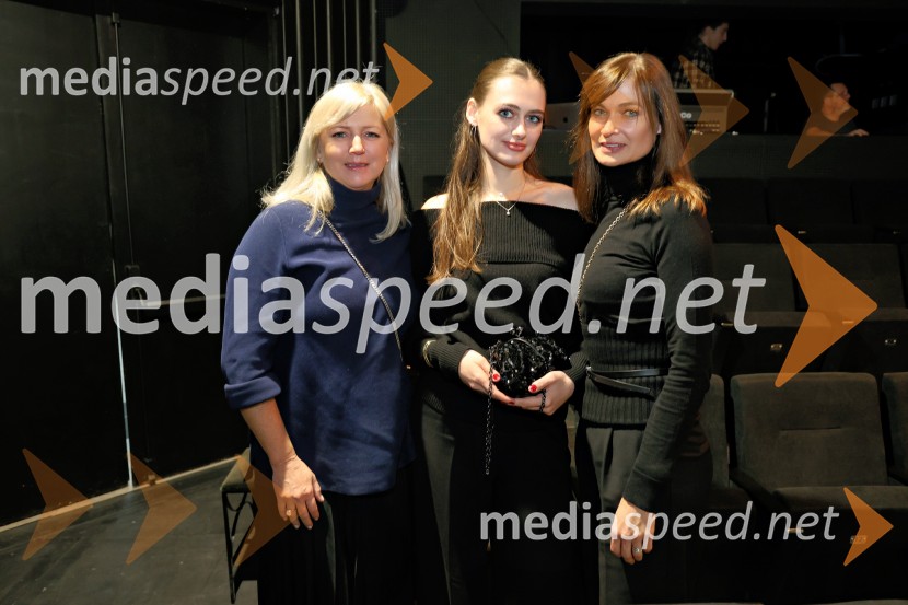  Pia Clug, baletna plesalka;  ... ;  Mojca KacToxic, drama v Slovenskem narodnem gledališču Maribor