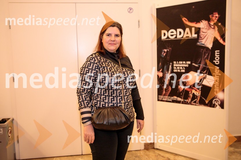  Teja Pelko, novinarkaDedal, premiera v Cankarjevem domu