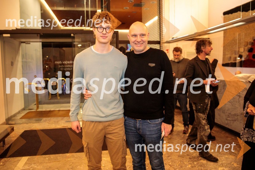  ... ;  Mitja Čander, pisatelj in kulturnik, BeletrinaDedal, premiera v Cankarjevem domu