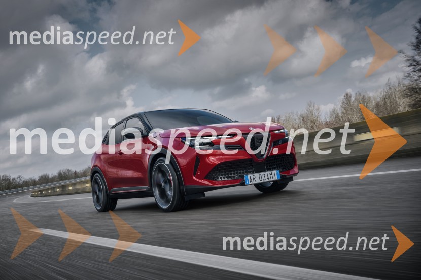 Alfa Romeo Junior, slovenska predstavitev