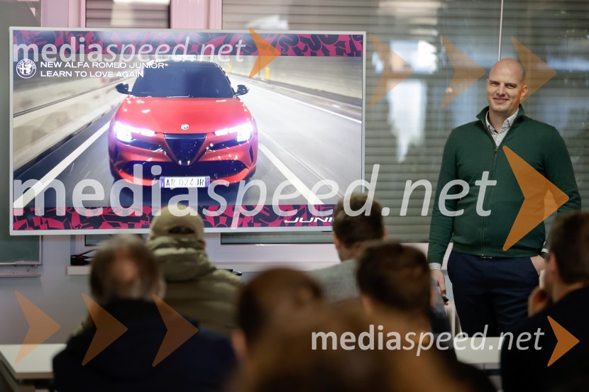 Alfa Romeo Junior, slovenska predstavitev