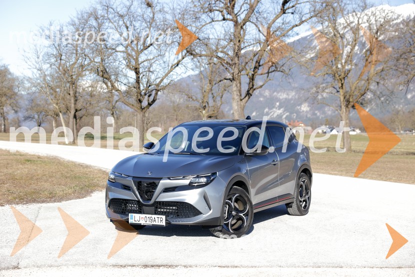 Alfa Romeo Junior, slovenska predstavitev