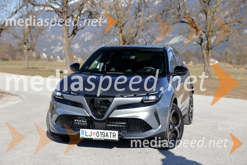 Alfa Romeo Junior, slovenska predstavitev