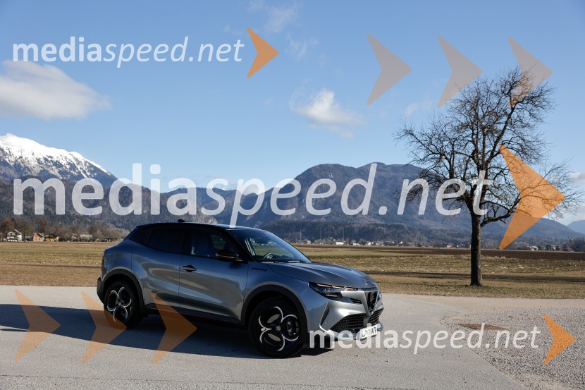 Alfa Romeo Junior, slovenska predstavitev