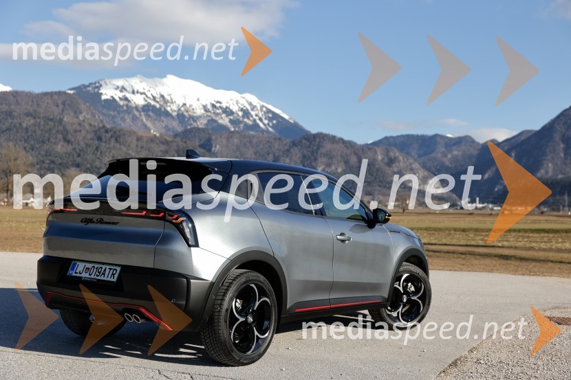 Alfa Romeo Junior, slovenska predstavitev