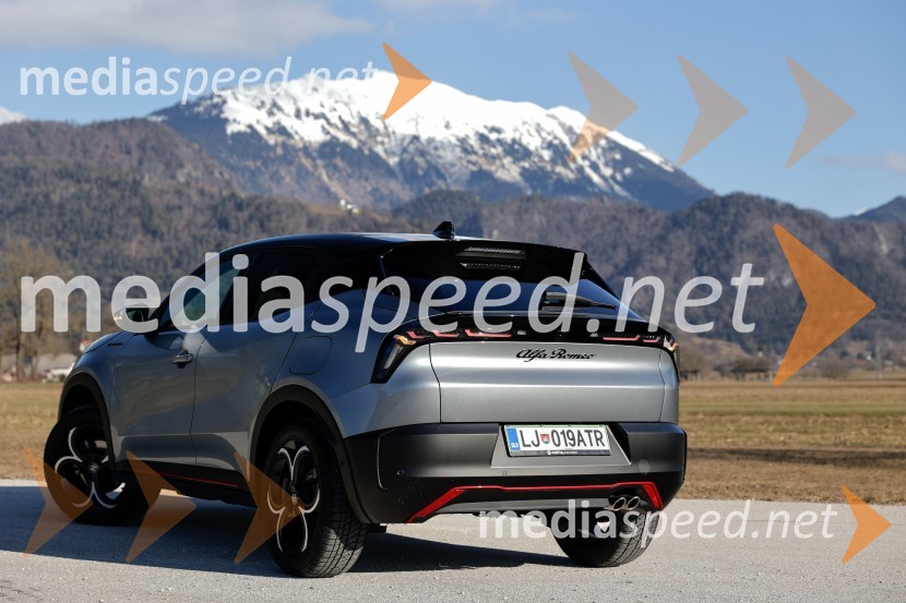 Alfa Romeo Junior, slovenska predstavitev