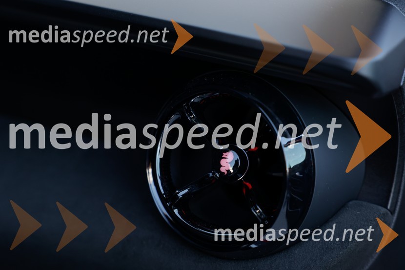 Alfa Romeo Junior, slovenska predstavitev