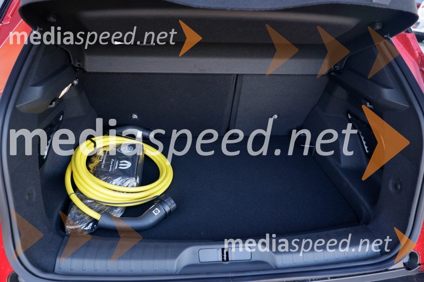 Alfa Romeo Junior, slovenska predstavitev