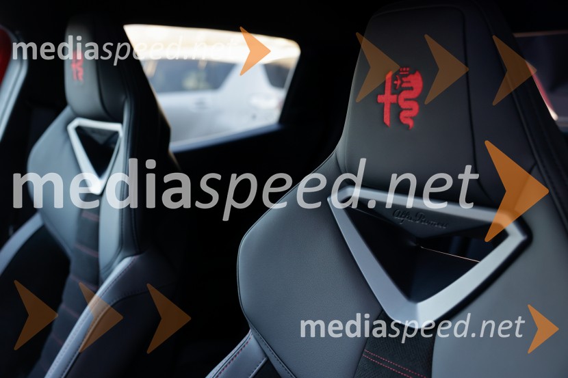 Alfa Romeo Junior, slovenska predstavitev