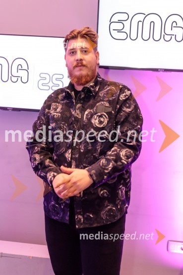  Žan  Videc, glasbenikNastopajoči na Emi 2025