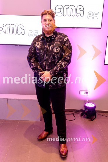  Žan  Videc, glasbenikNastopajoči na Emi 2025