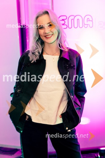  Trine Slabe, pevkaNastopajoči na Emi 2025