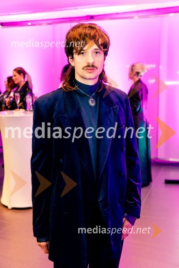  Gregor  Strasbergar, glasbena skupina MRFYNastopajoči na Emi 2025