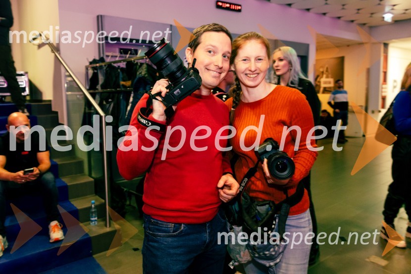  Adrijan Pregelj, fotograf;  Katja Kodba, fotografinjaNastopajoči na Emi 2025