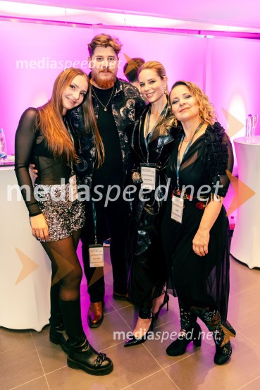  Ana Grdadolnik, ANNA, pevka;  Žan  Videc, glasbenik;  Eva Pavli, pevka;  Zvezdana Novaković , pevka, harfistka, igralka, performerkaNastopajoči na Emi 2025