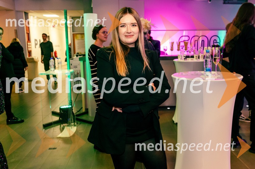 Nastopajoči na Emi 2025