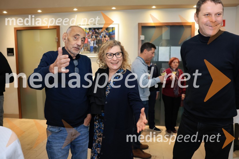  Dušan Erjavec, ravnatelj, Srednja šola za gostinstvo in turizem Maribor;  ... ;  ... ;  ... Slavnostno kosilo z grškim chefom Steliosom Fanourakisom na SŠGT Maribor