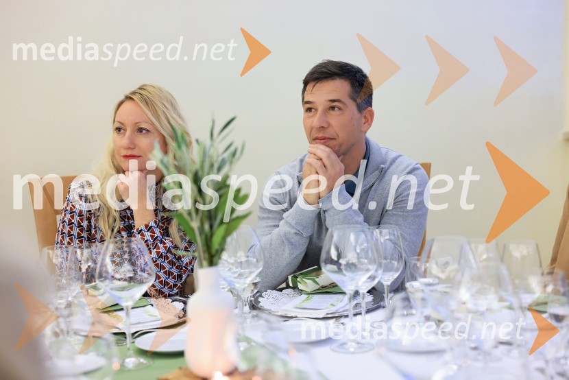  ... ;  Grega Frangež, profesorSlavnostno kosilo z grškim chefom Steliosom Fanourakisom na SŠGT Maribor